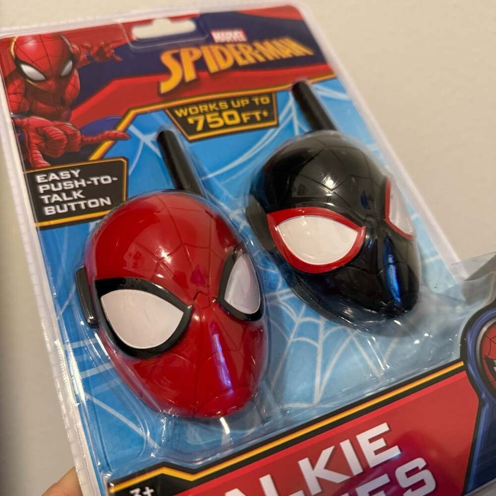 eKids Marvel Spider-Man Walkie Talkies Extended Range